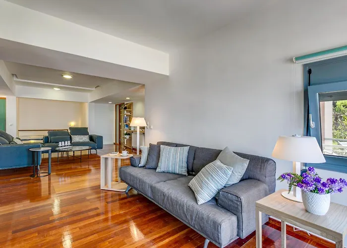 Unlimited Blue Villa