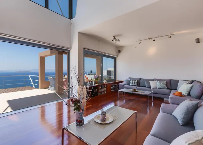 Villa Unlimited Blue