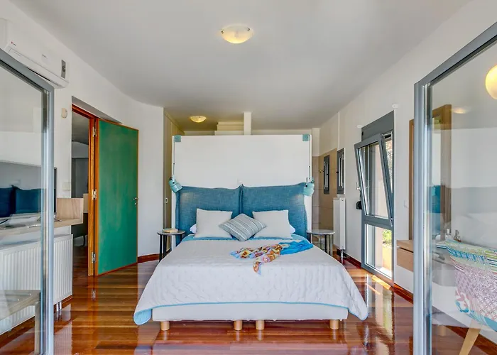 Villa Unlimited Blue *